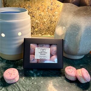 Macaron Soy Wax Melts | Vanilla Confetti, 6-Count